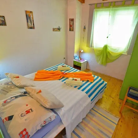 Sunce Apartment Murter